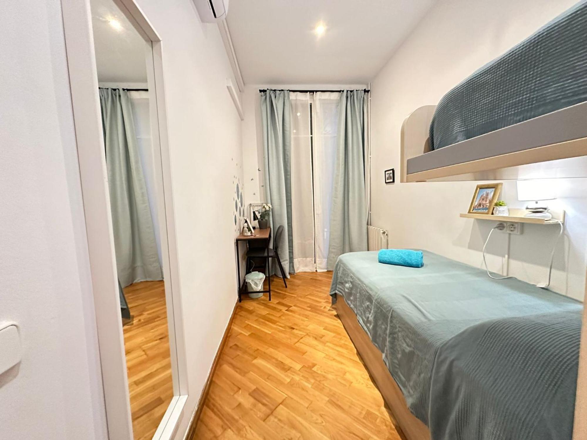 Alojamiento Calabria Barcelona Exterior photo